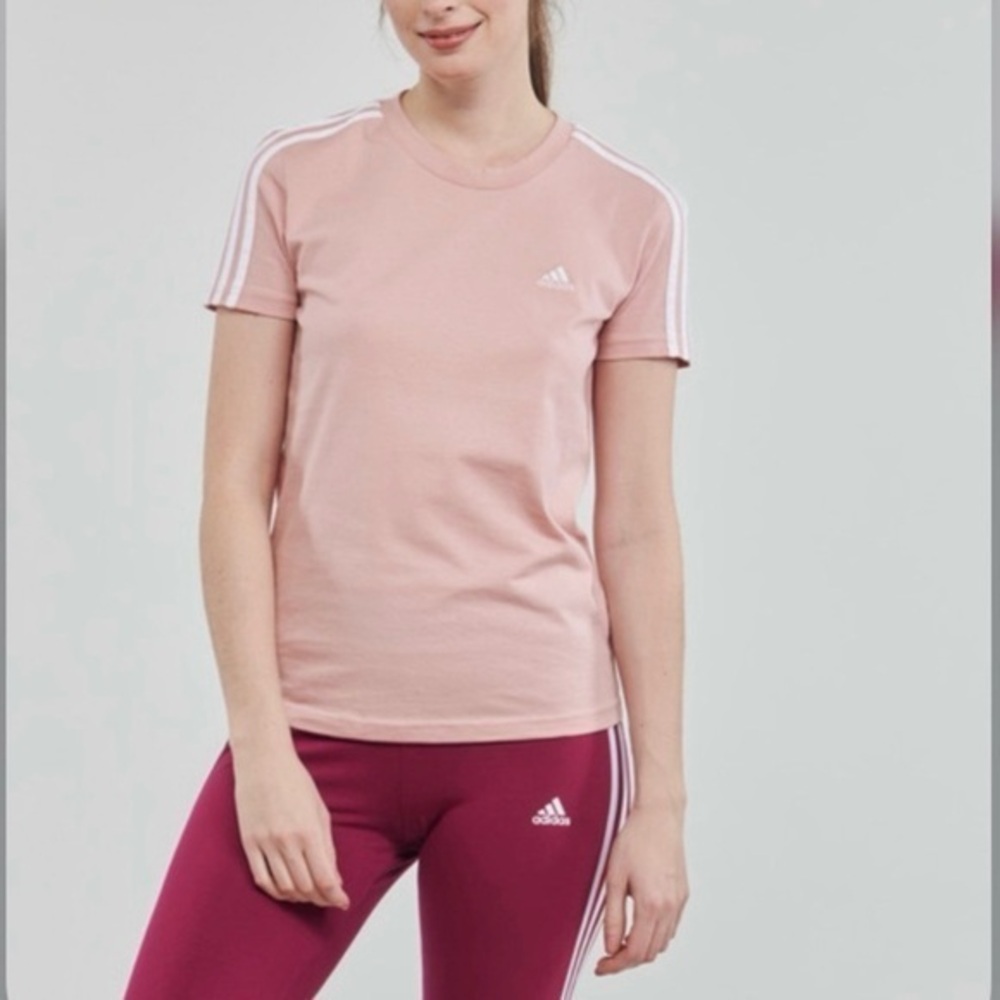 ADIDAS PERFORMANCE 3 Stripes T-SHIRT in Wonder / Mauve / White Size S